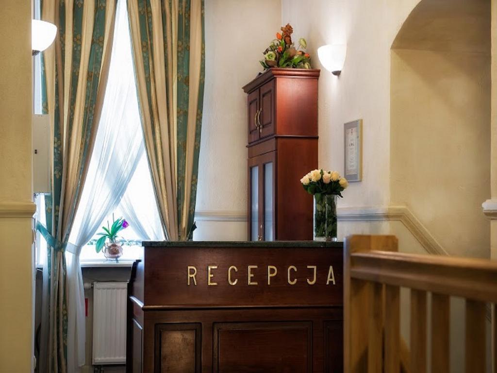 Aparthotel Karmel Krakow Bagian luar foto