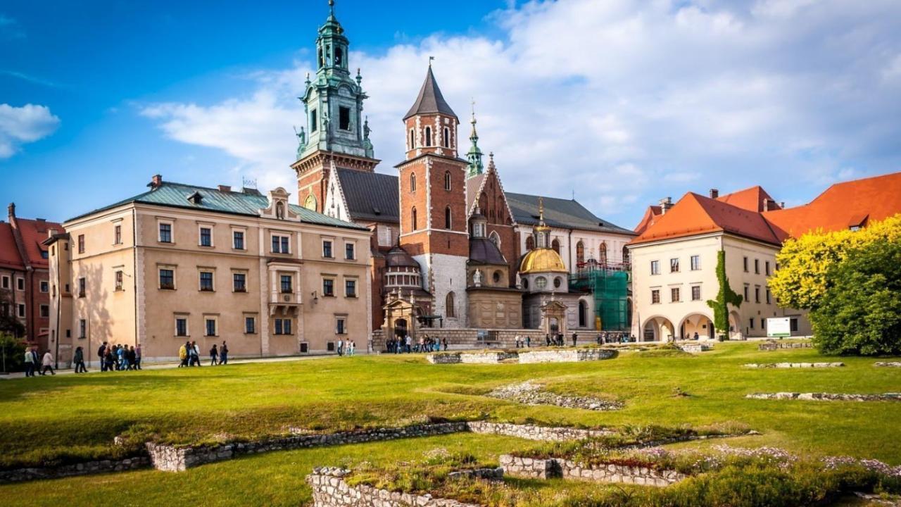 Aparthotel Karmel Krakow Bagian luar foto